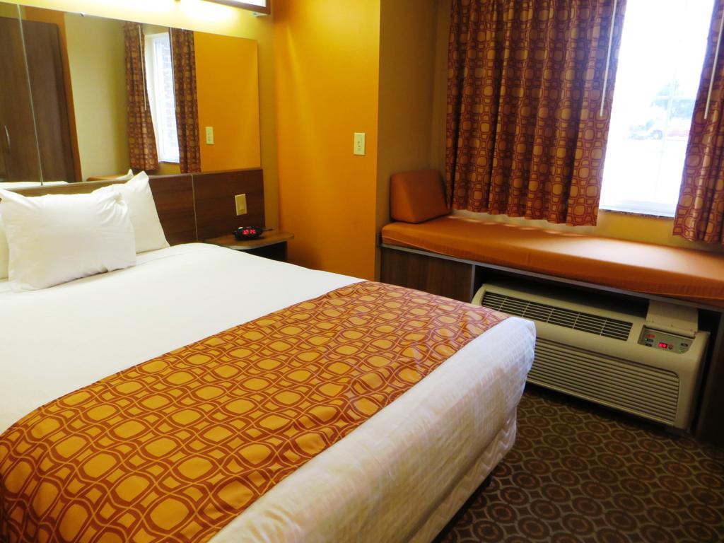 Microtel By Wyndham South Bend Notre Dame University Phòng bức ảnh