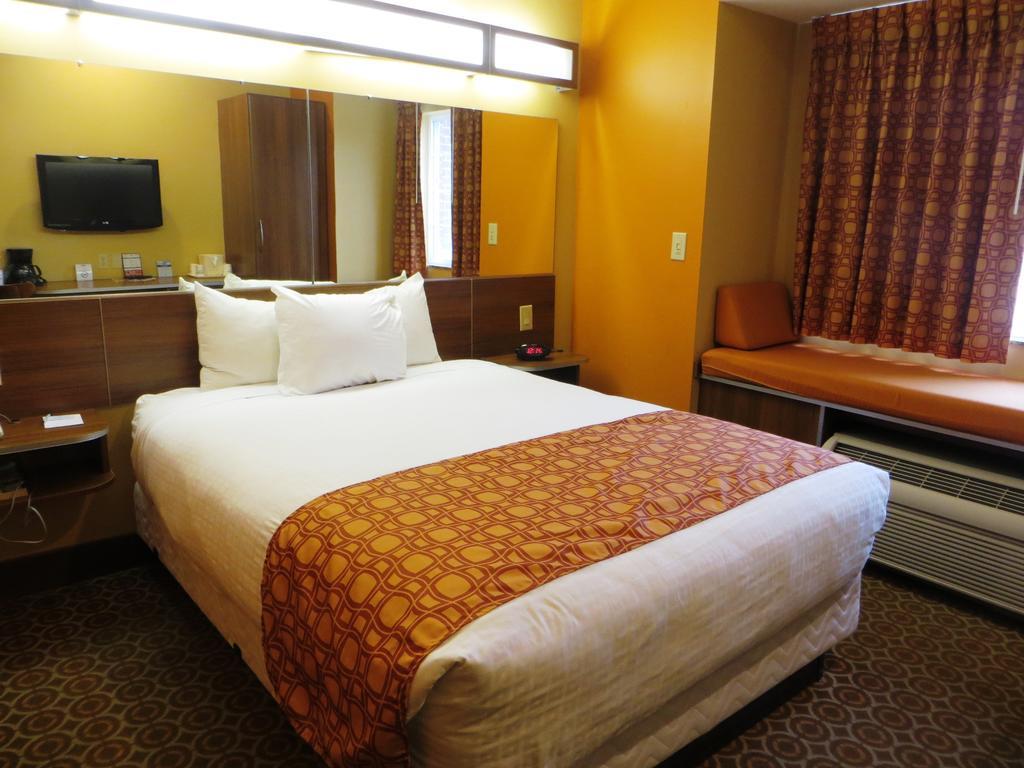 Microtel By Wyndham South Bend Notre Dame University Phòng bức ảnh