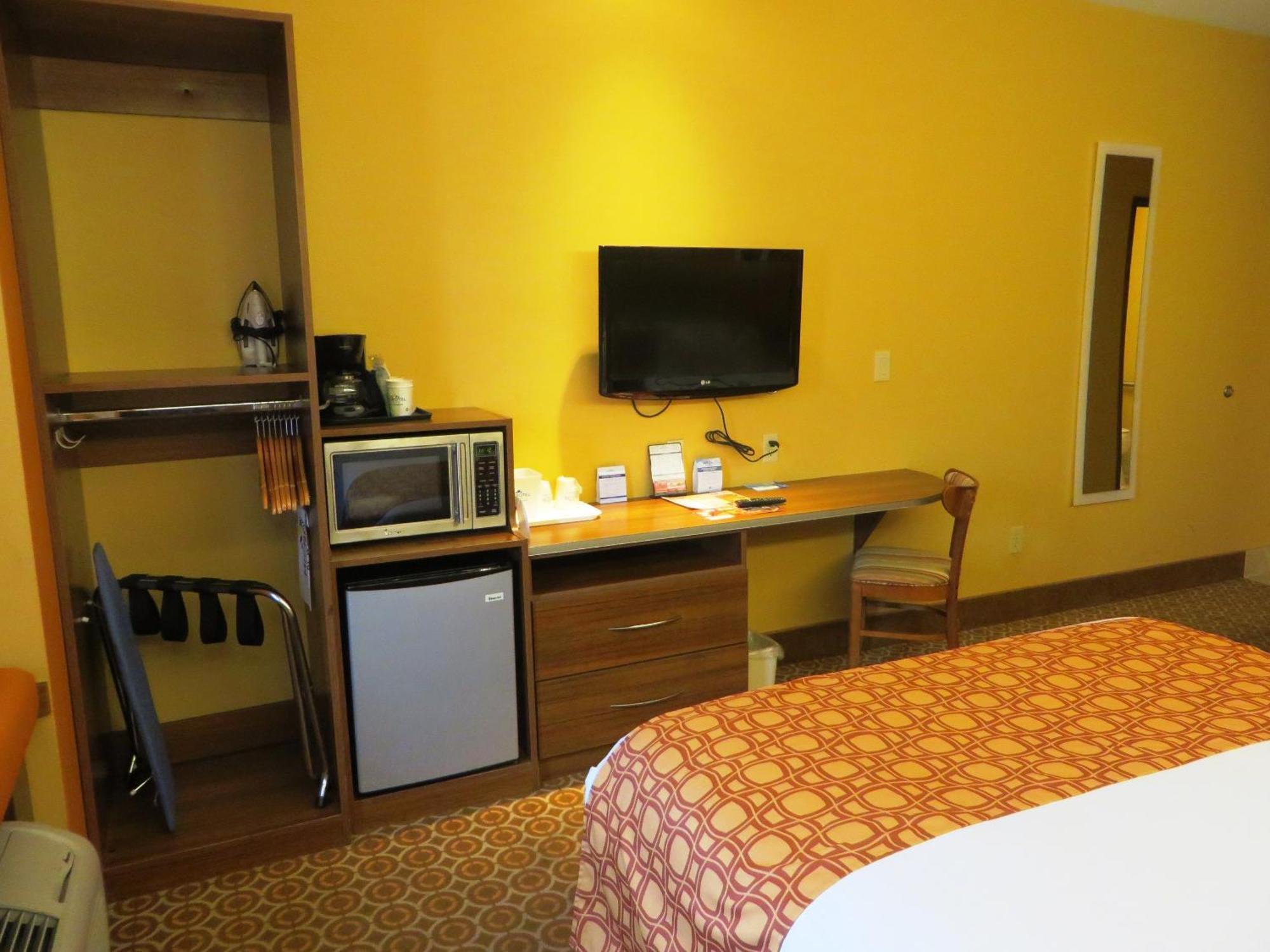 Microtel By Wyndham South Bend Notre Dame University Phòng bức ảnh